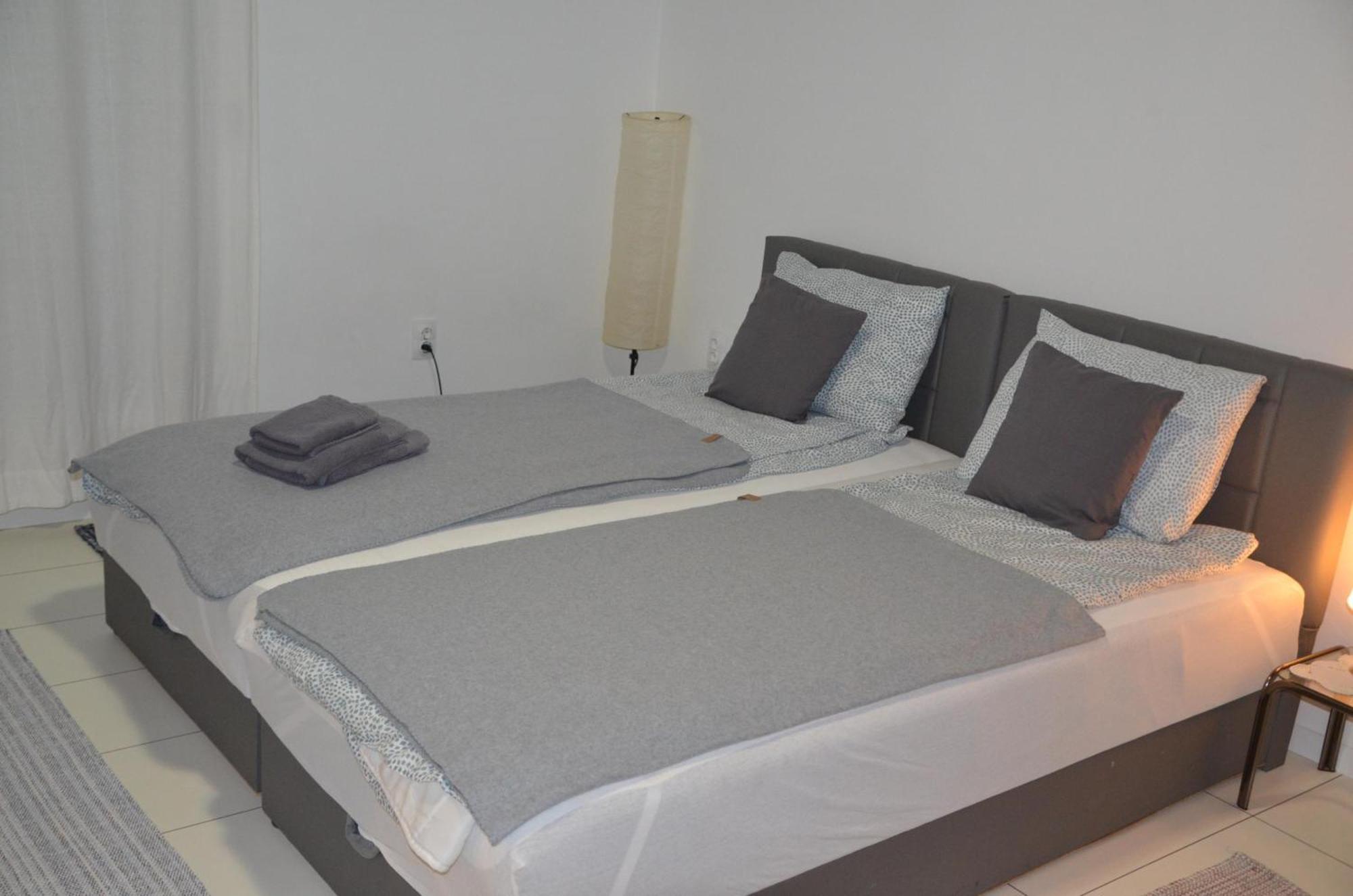 Apartamento Cerak Lux Belgrado Exterior foto