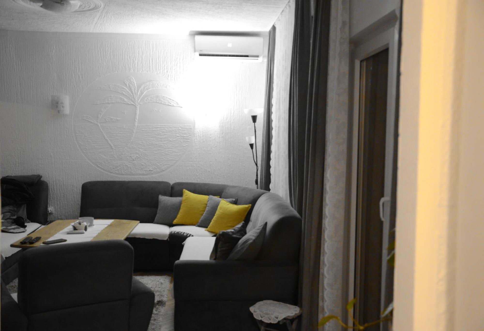Apartamento Cerak Lux Belgrado Exterior foto